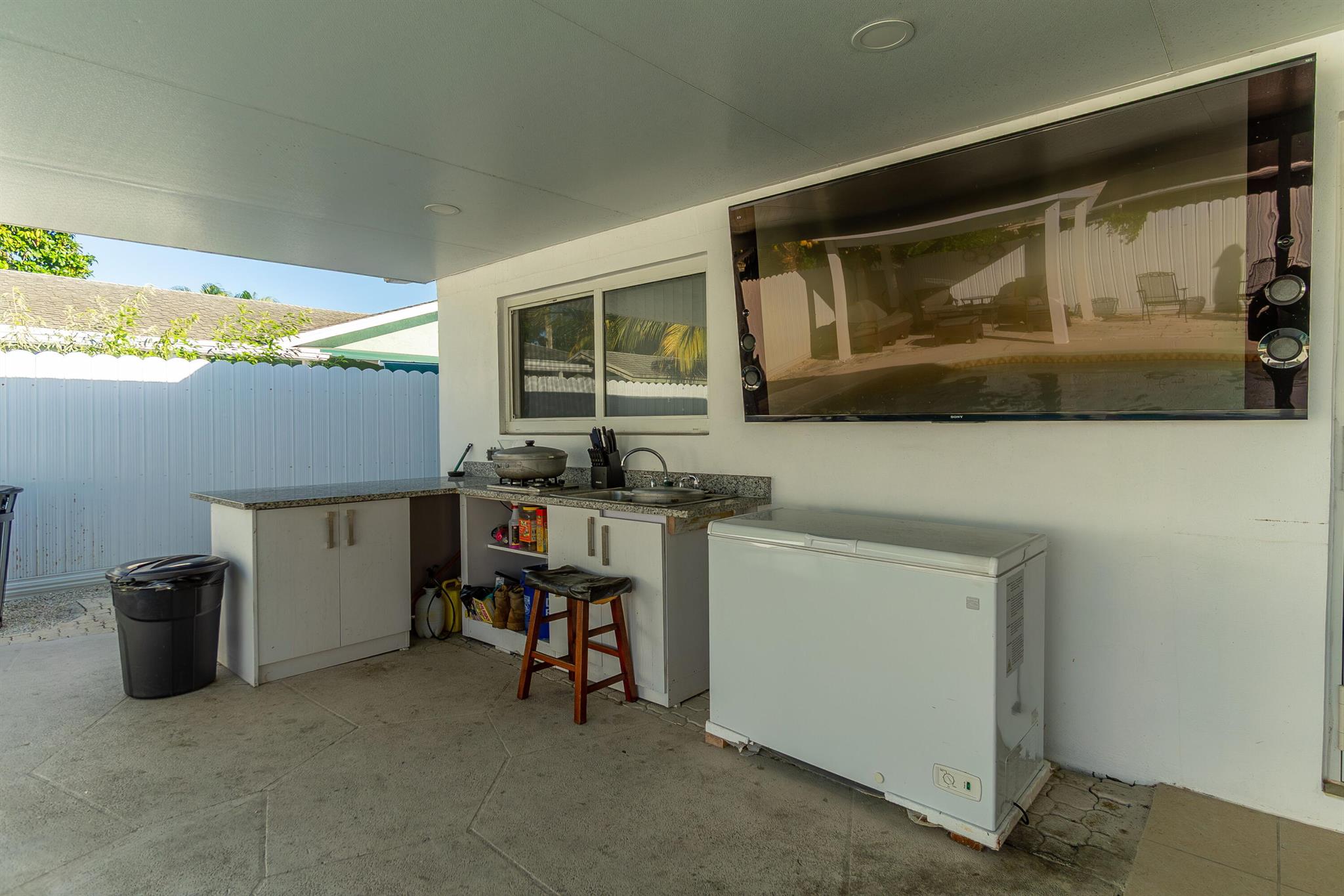 KNOTTY PINE ACRES - Residential