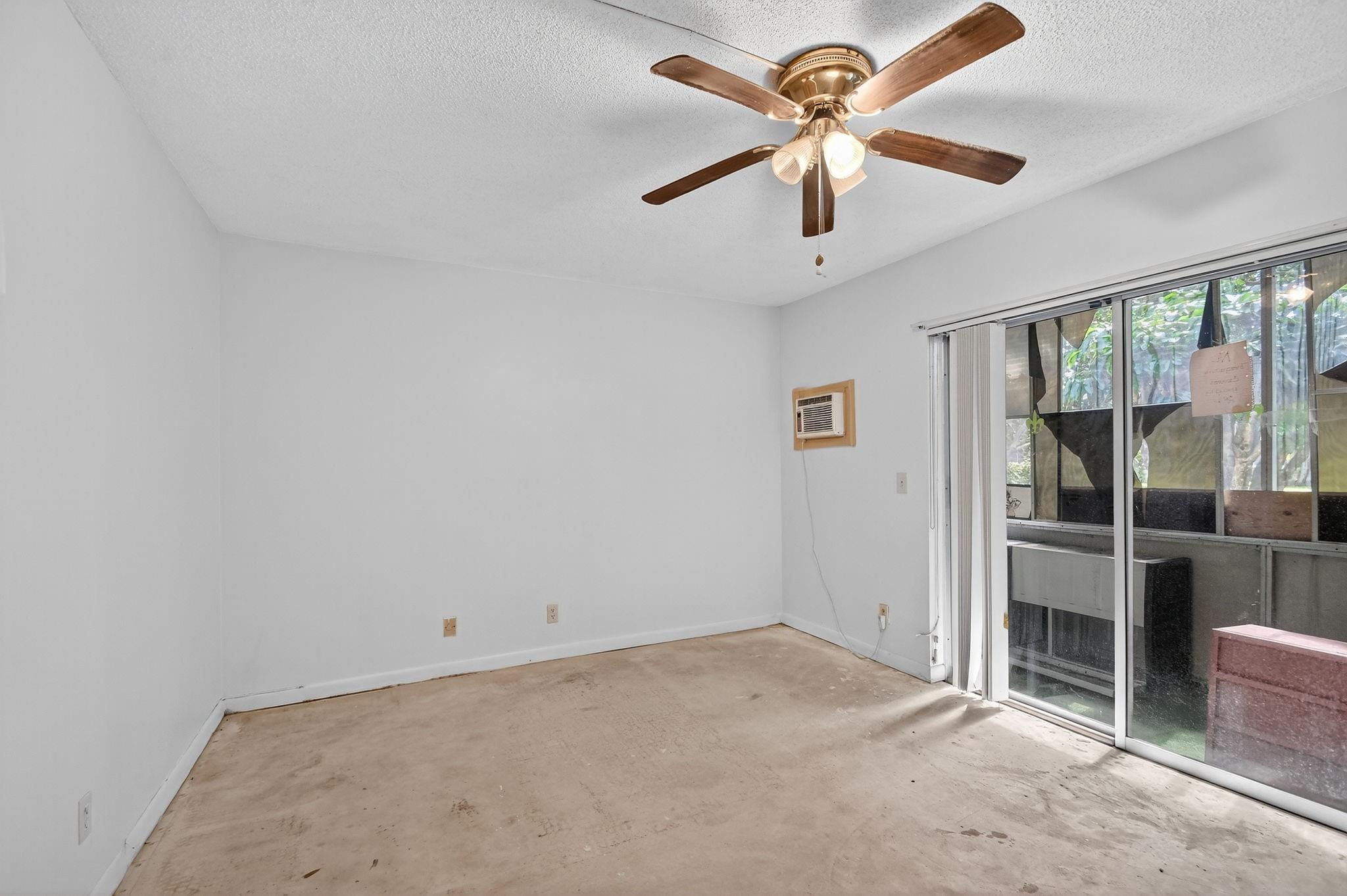 CAMDEN CONDOMINIUMS - Residential