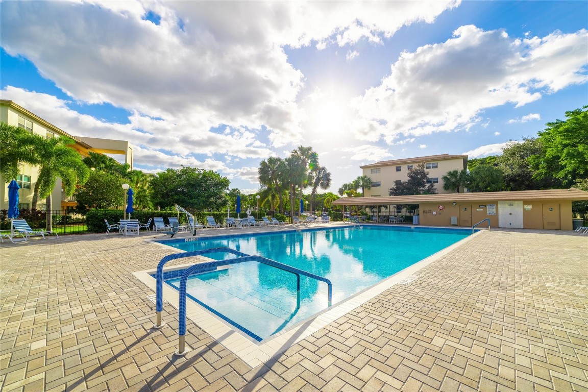 BERMUDA VILLAGE B CONDO - Residential