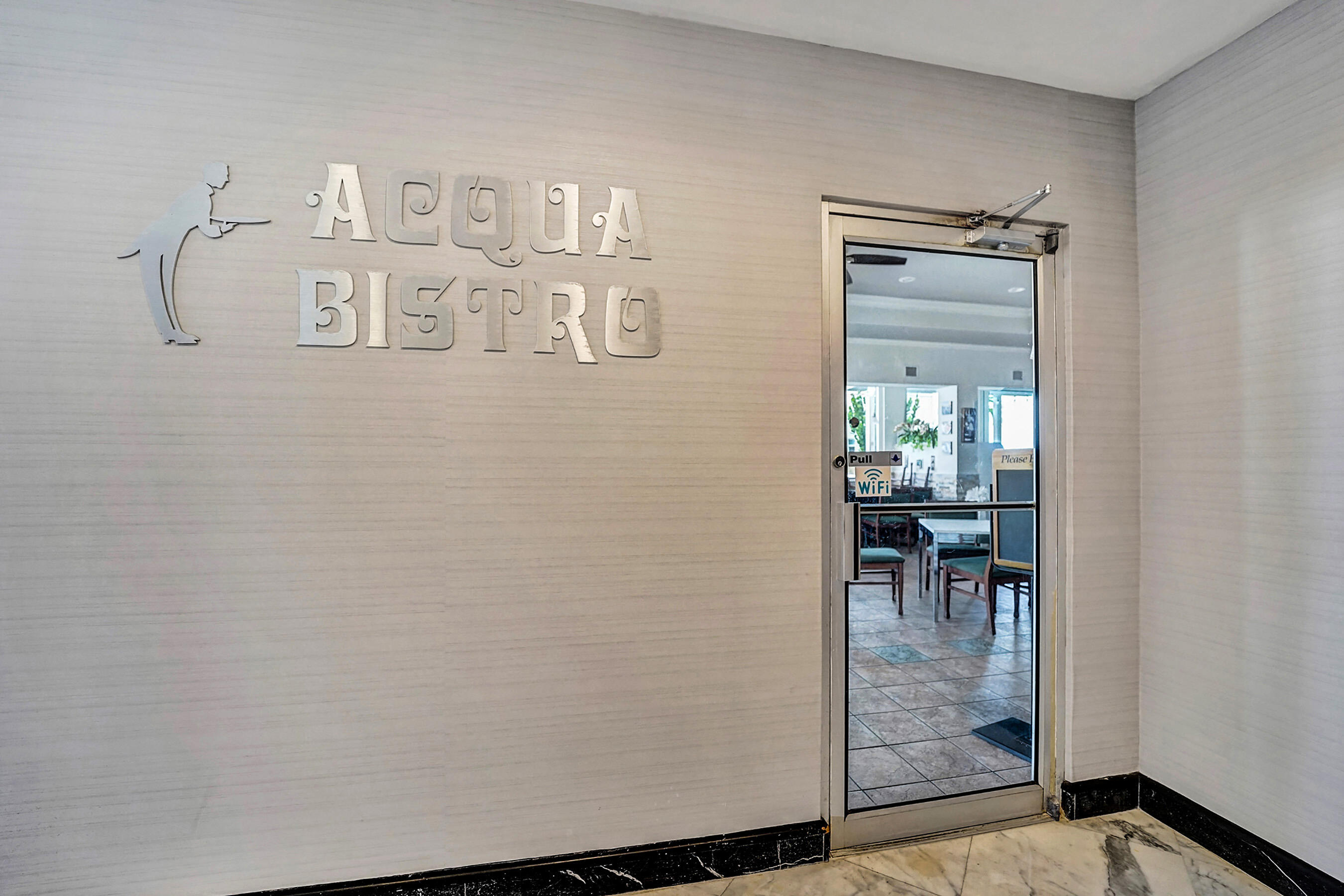 AQUARIUS CONDO - Residential