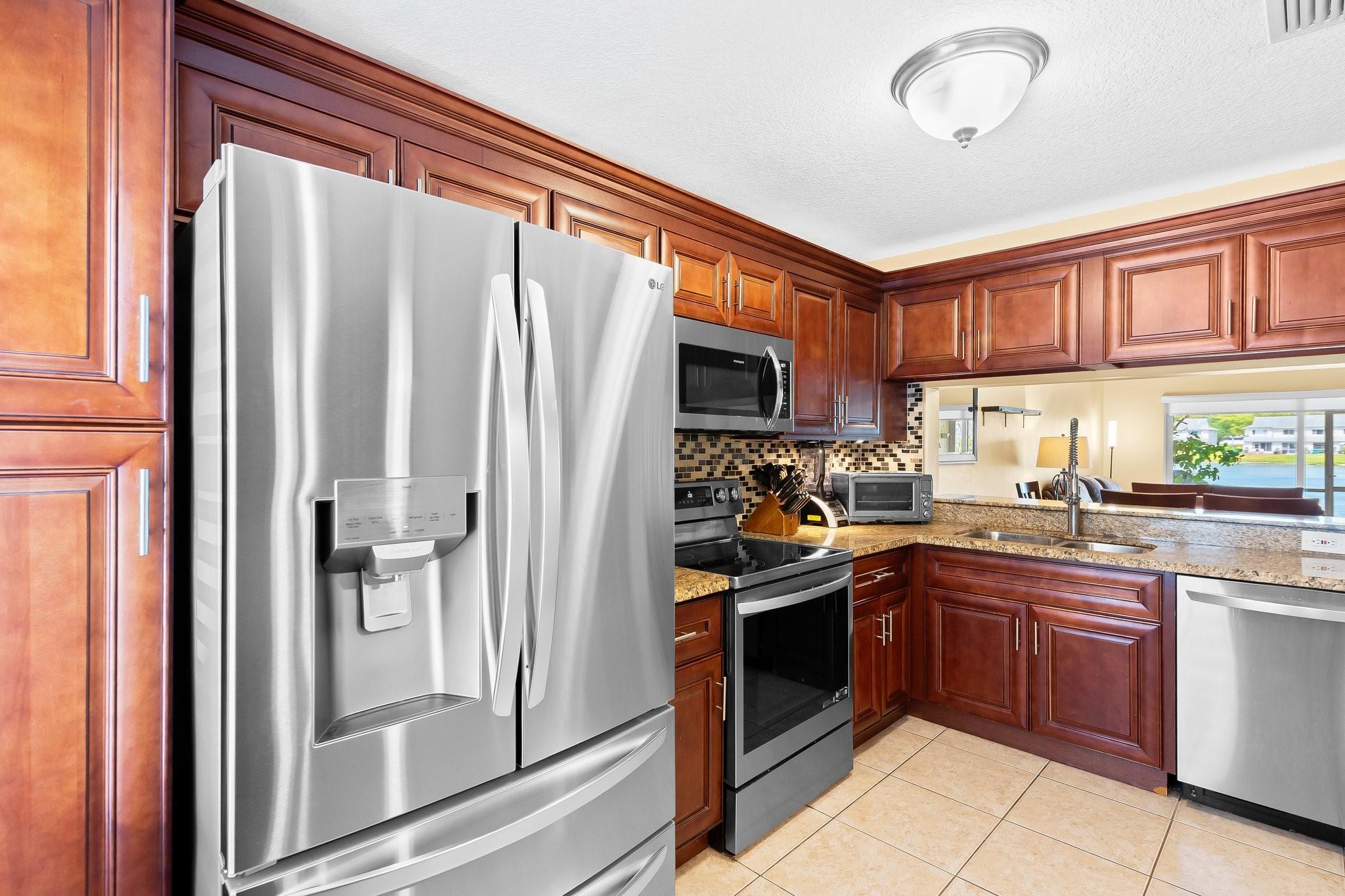3169 SW 50th St