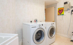 TOSCANA WEST - Residential Lease