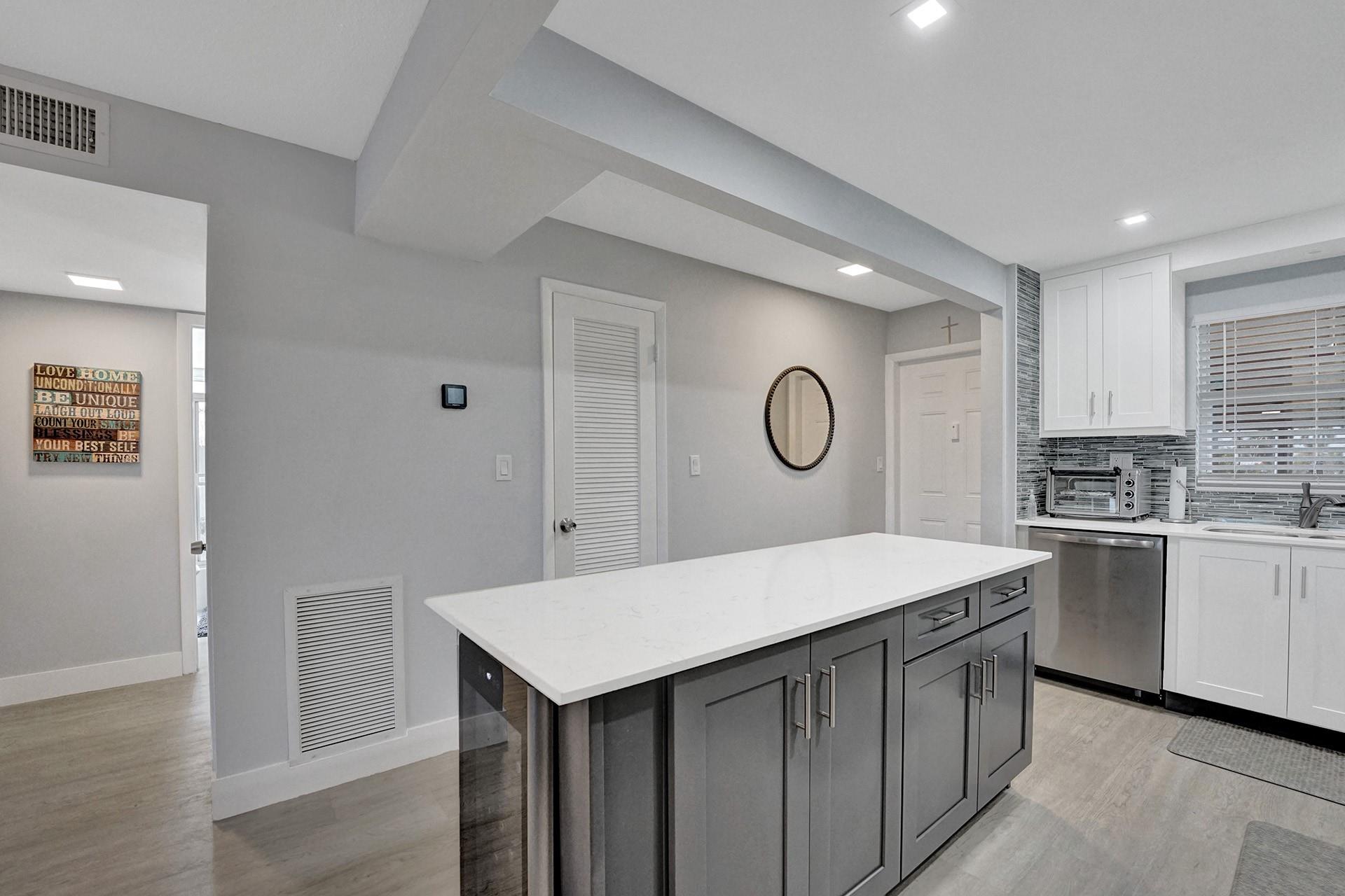 Southampton Condo - Residential Lease