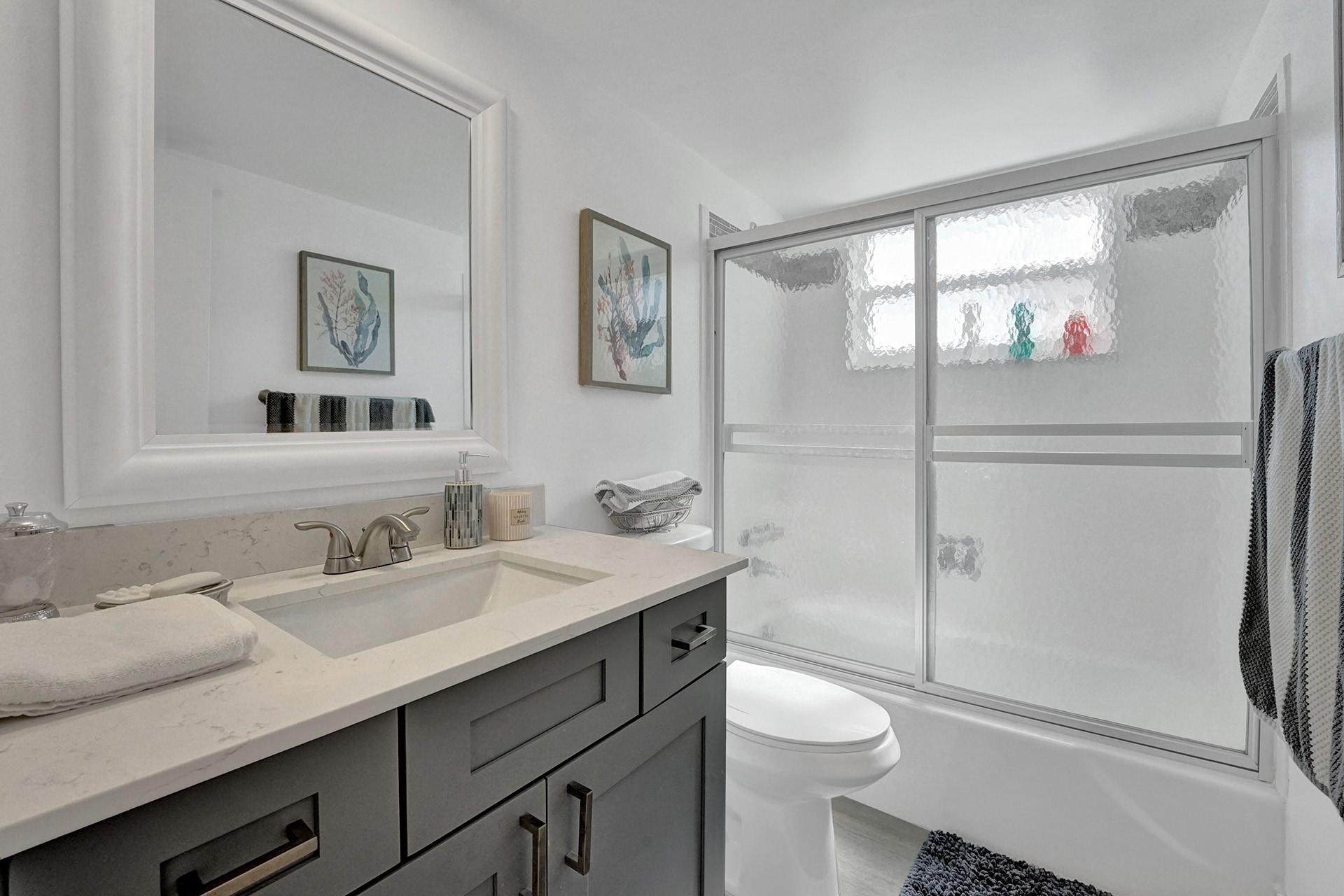 Southampton Condo - Residential Lease