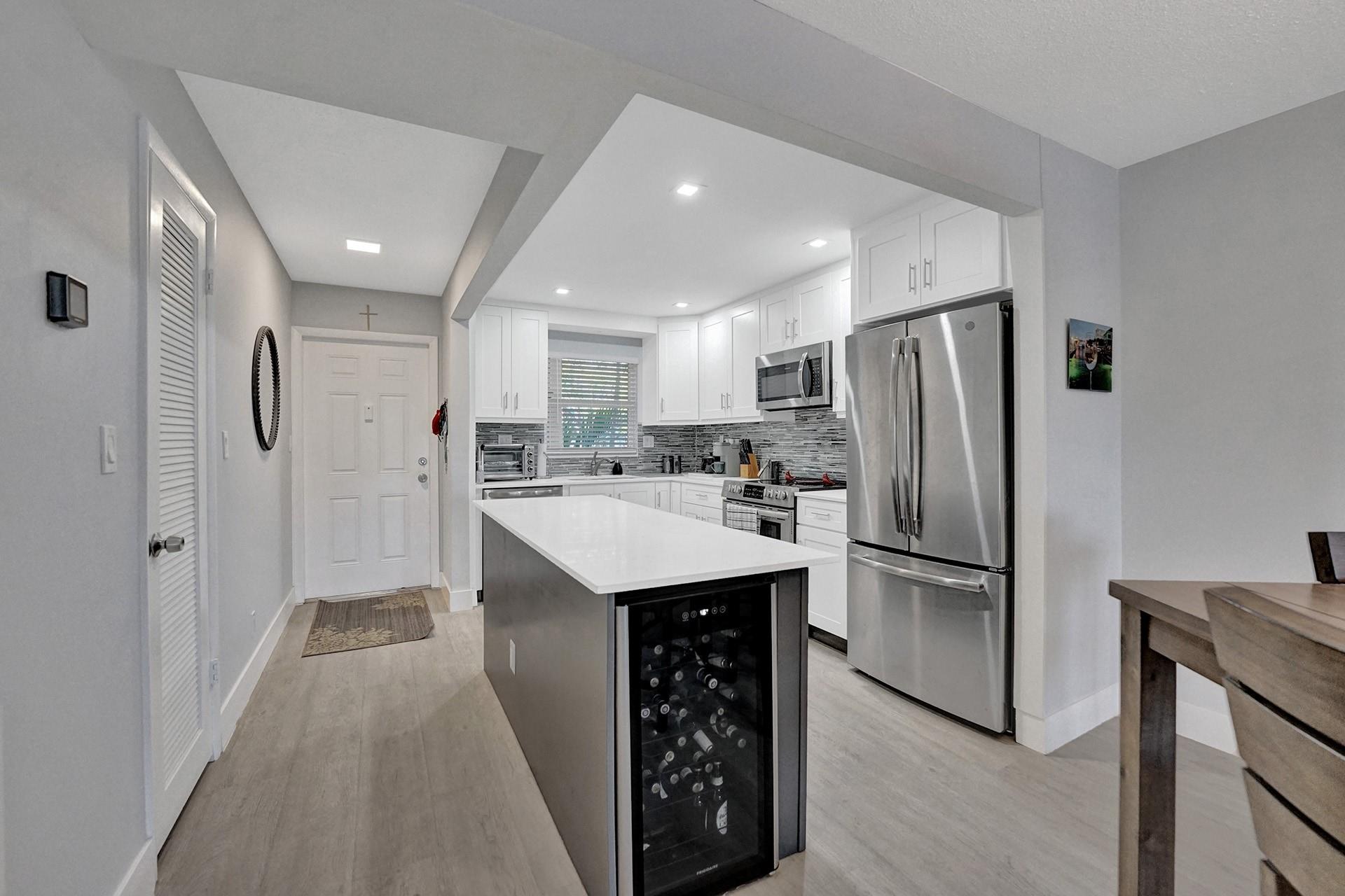 Southampton Condo - Residential Lease