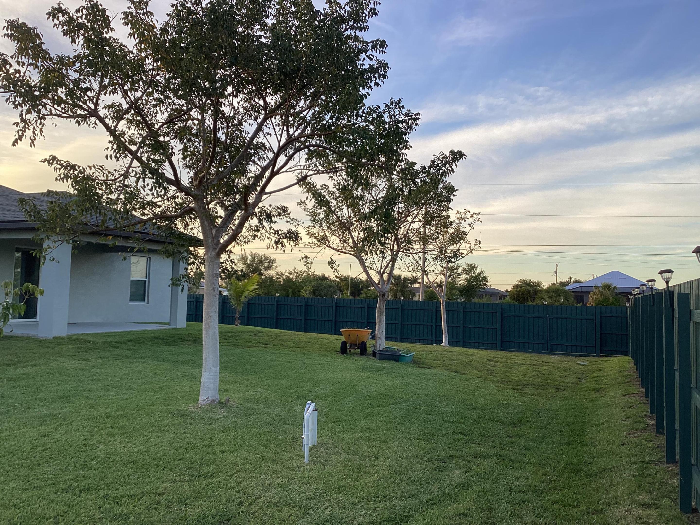 309 NW 22ND Place