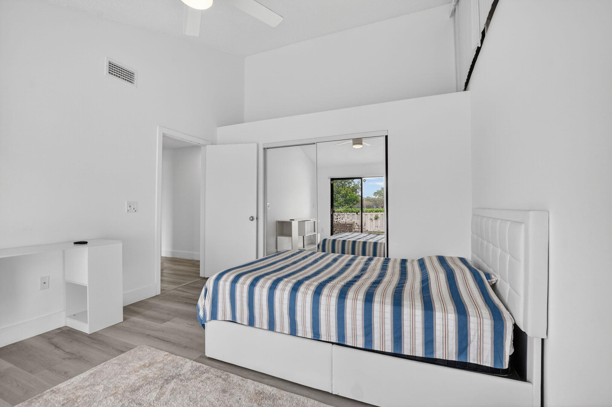 BOCA GARDENS - Residential Lease