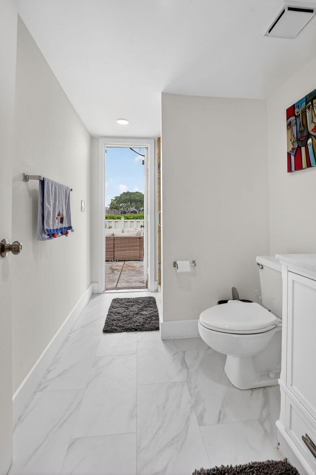 BOCA GARDENS - Residential Lease