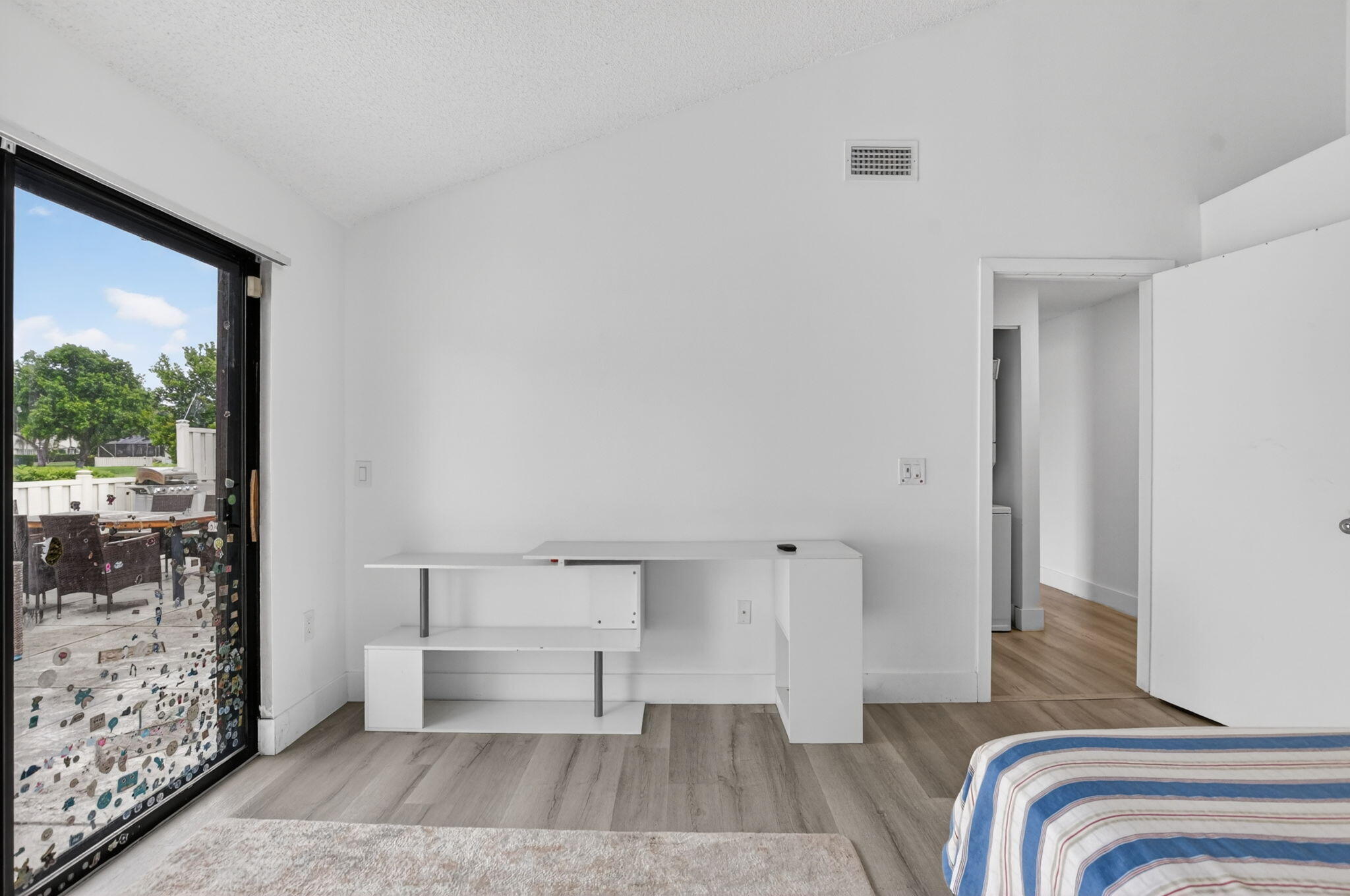 BOCA GARDENS - Residential Lease