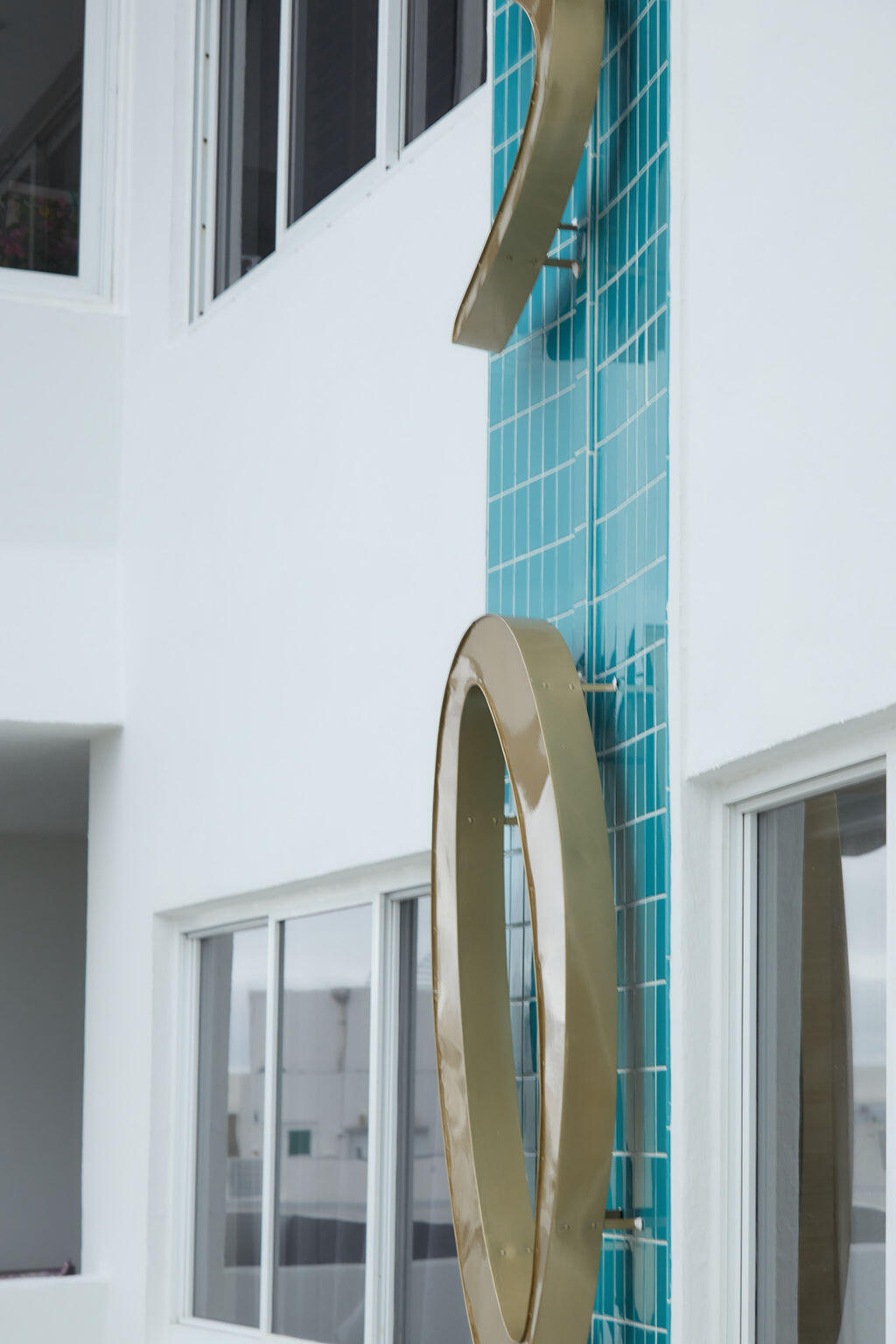 FOUR SEASONS CONDO - Residential