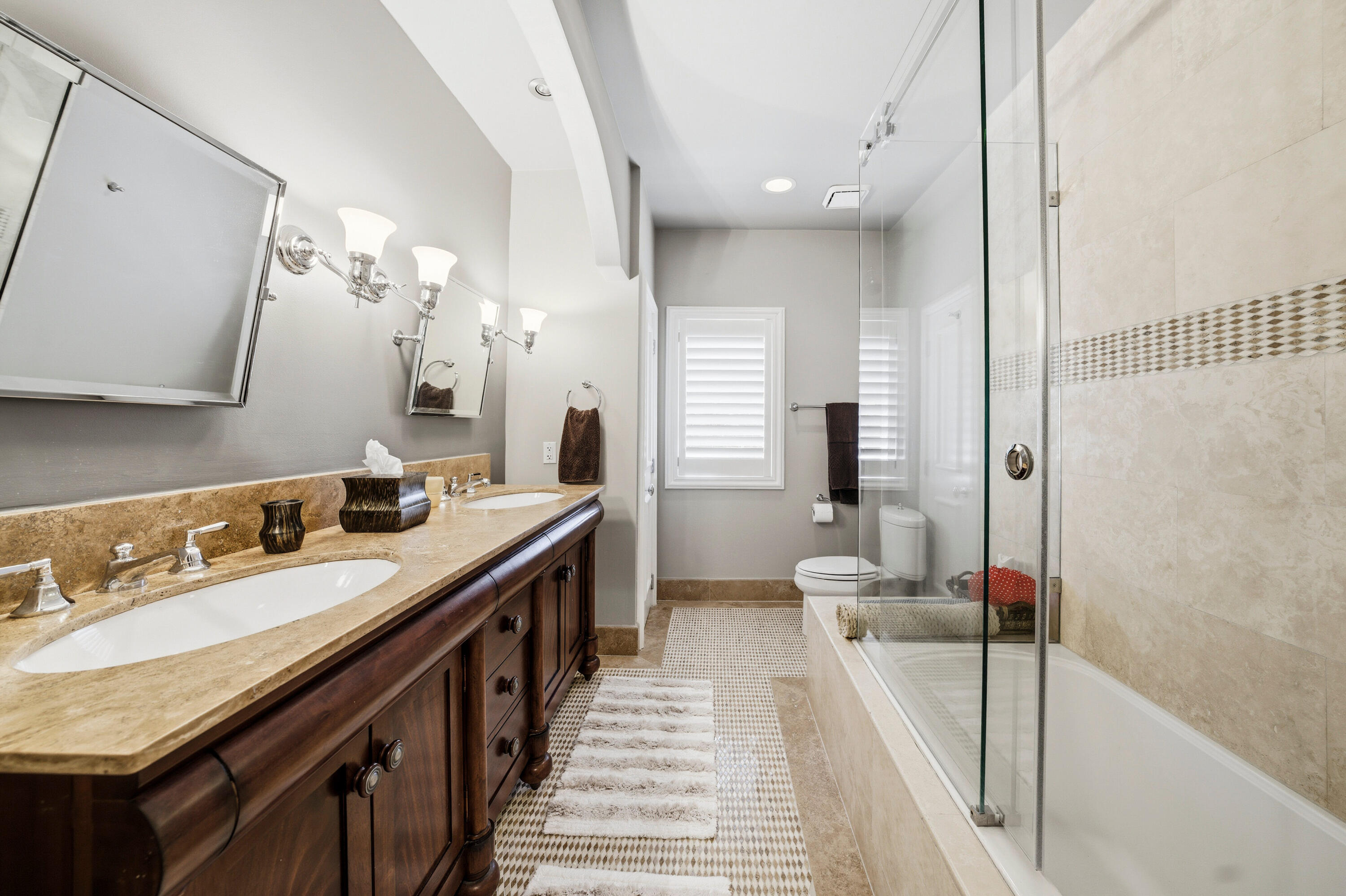 HARBOR BEACH - Residential