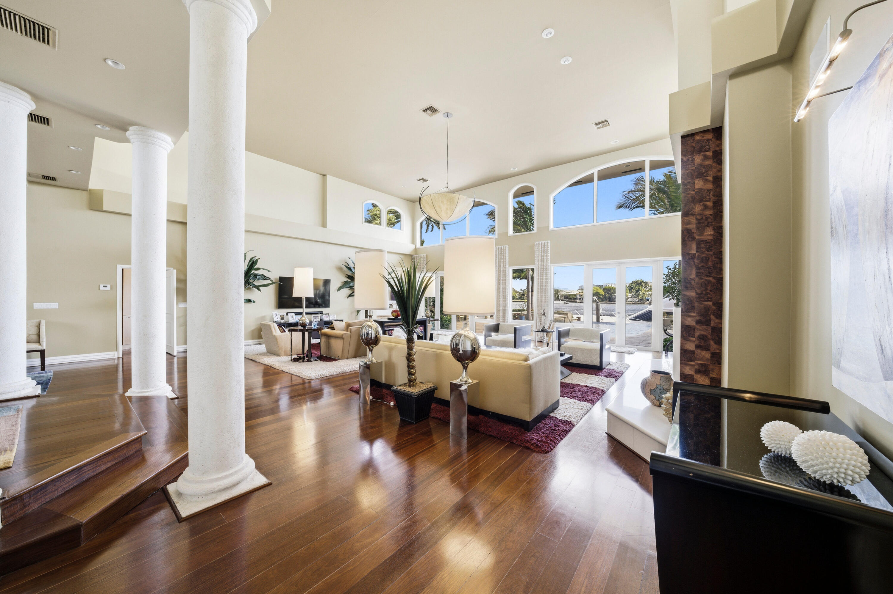 HARBOR BEACH - Residential