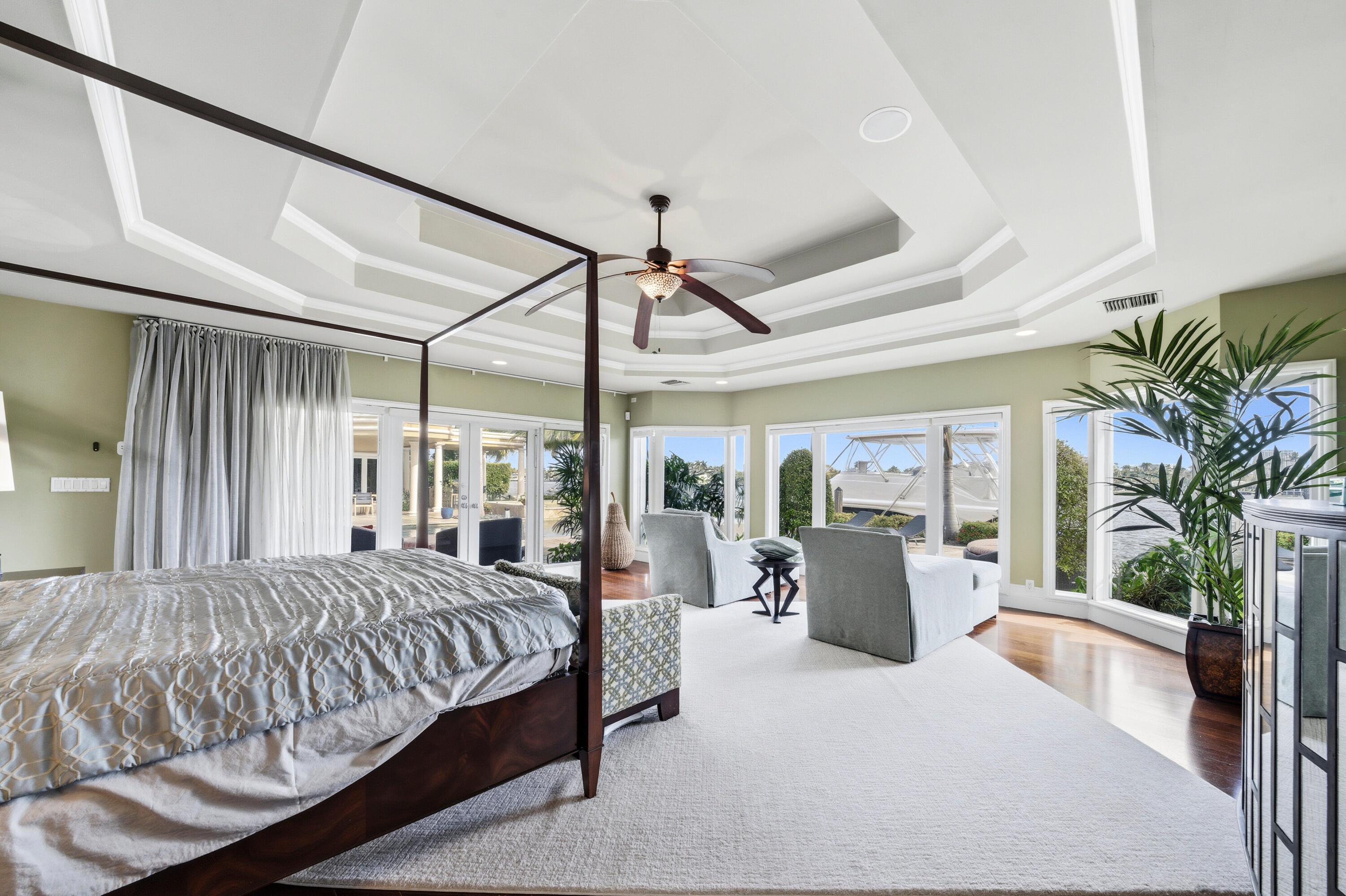 HARBOR BEACH - Residential