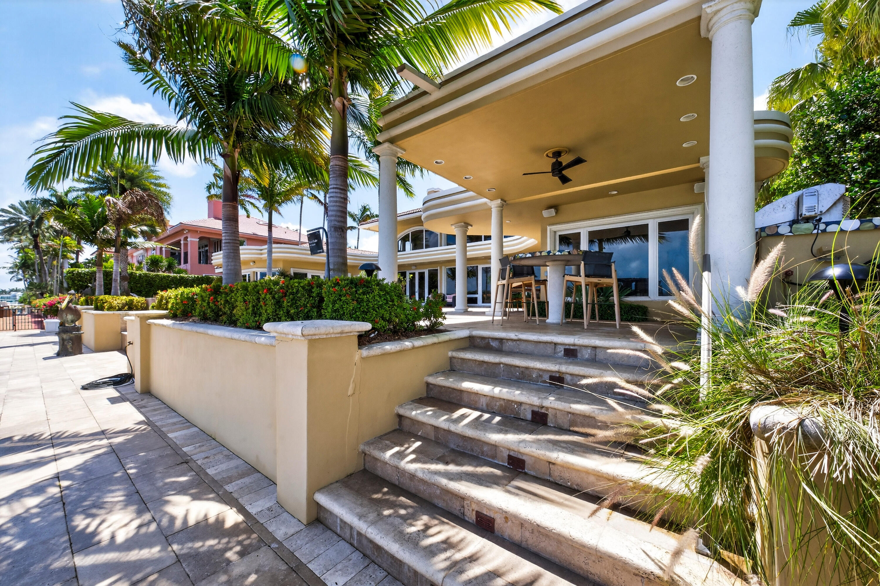 HARBOR BEACH - Residential