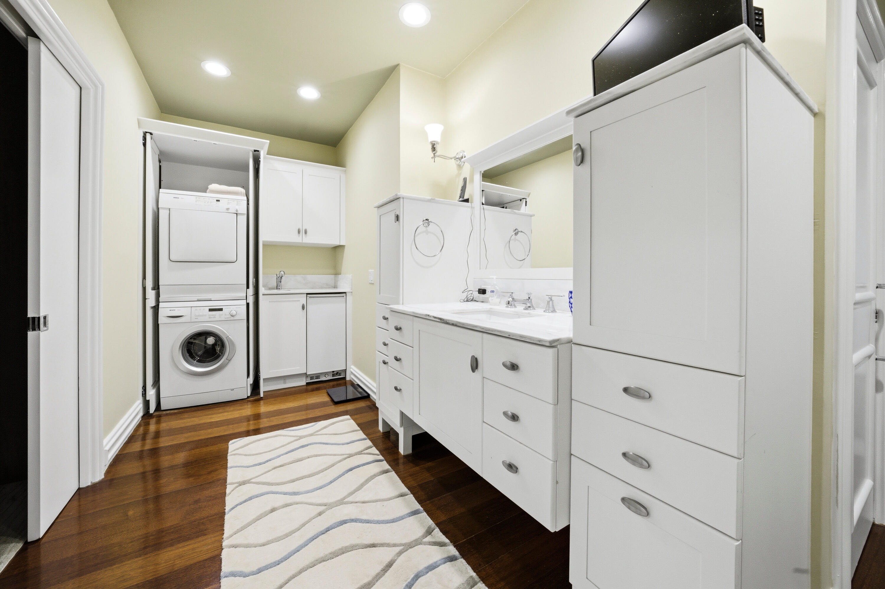 HARBOR BEACH - Residential