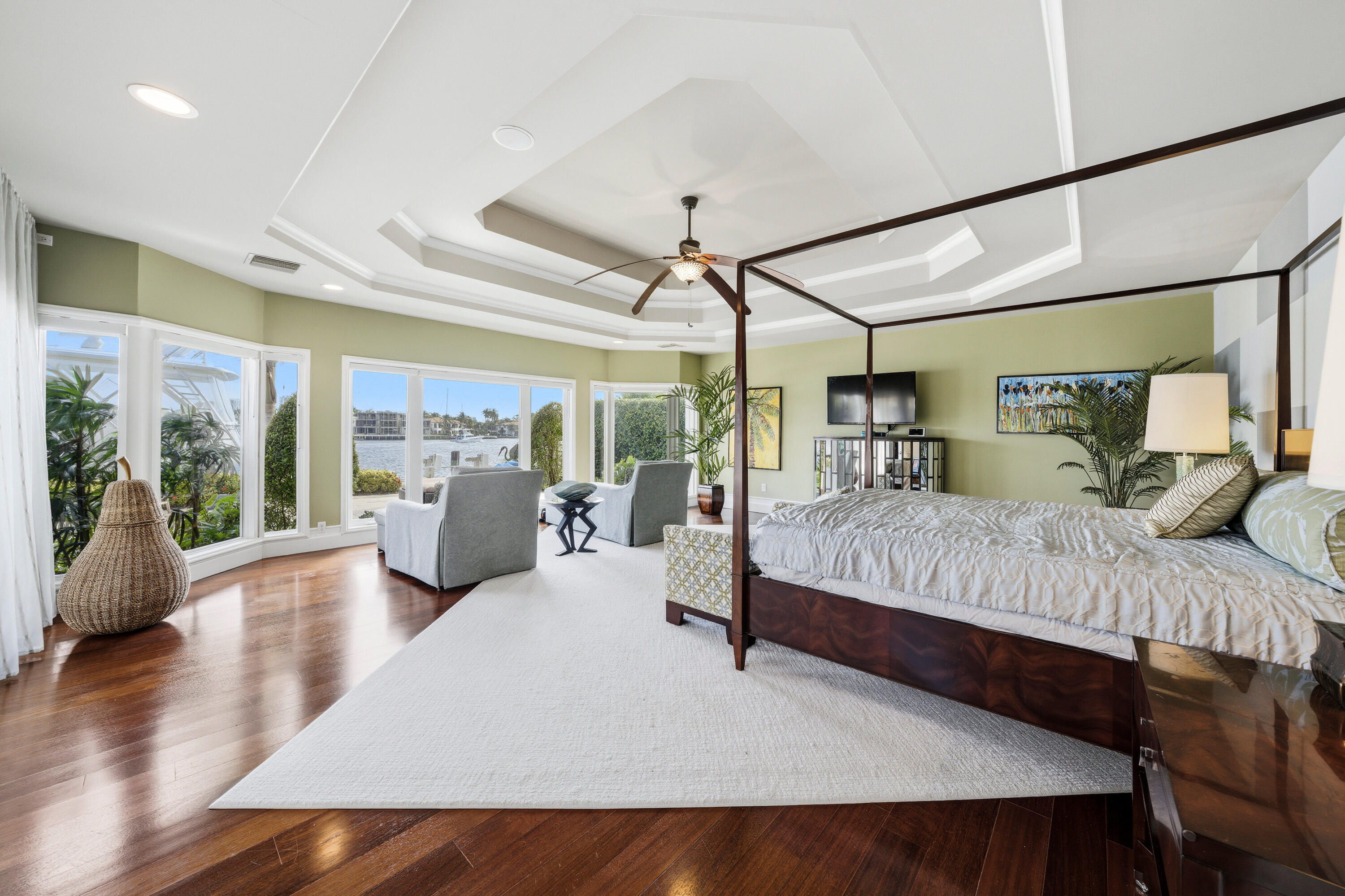 HARBOR BEACH - Residential