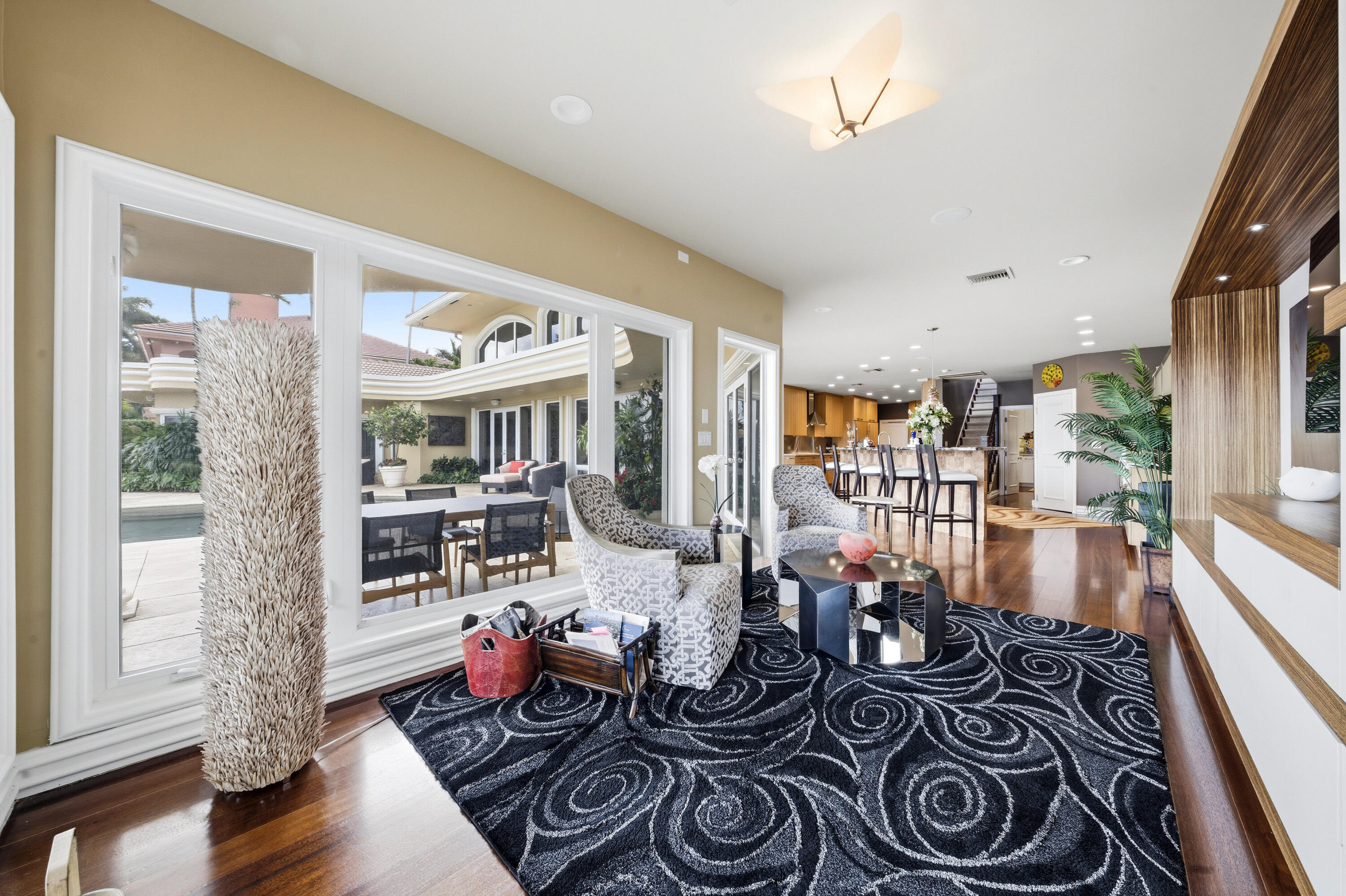 HARBOR BEACH - Residential