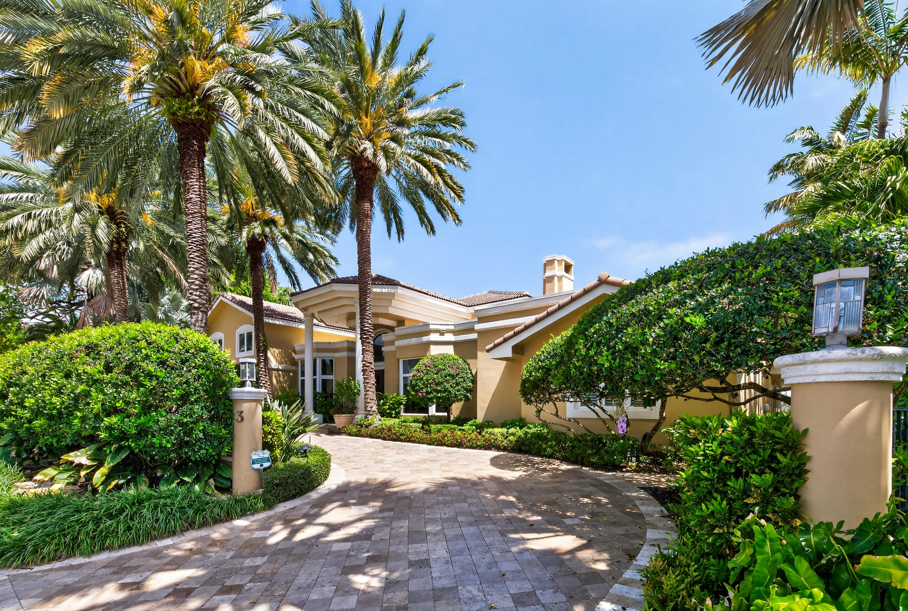 HARBOR BEACH - Residential