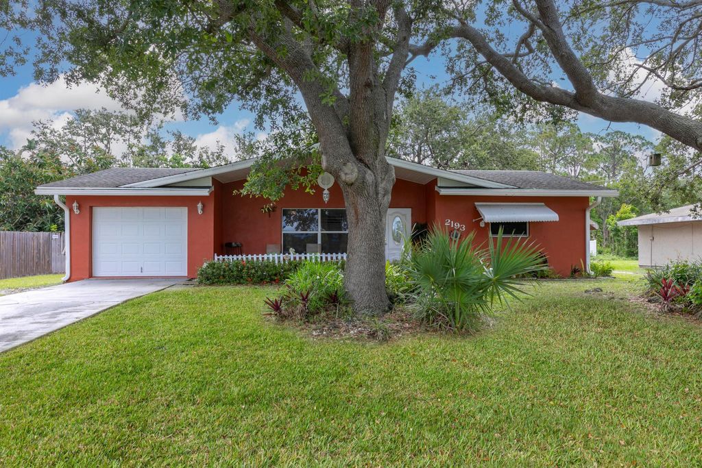 Photo of 2193 SE Shelter Drive, Port St Lucie, FL 34952 (MLS # R10892098)