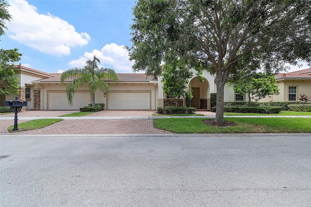 Photo of 10130 SW Dolce Rd, Port St Lucie, FL 34986 (MLS # F10522676)