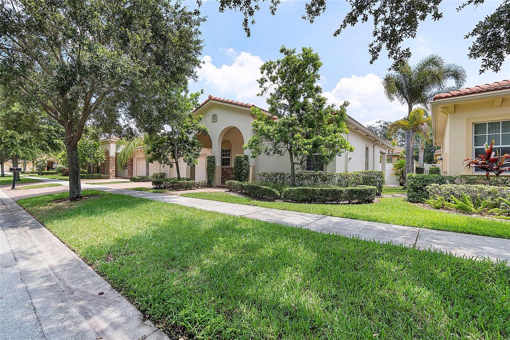 Photo of 10130 SW Dolce Rd, Port St Lucie, FL 34986 (MLS # F10522676)