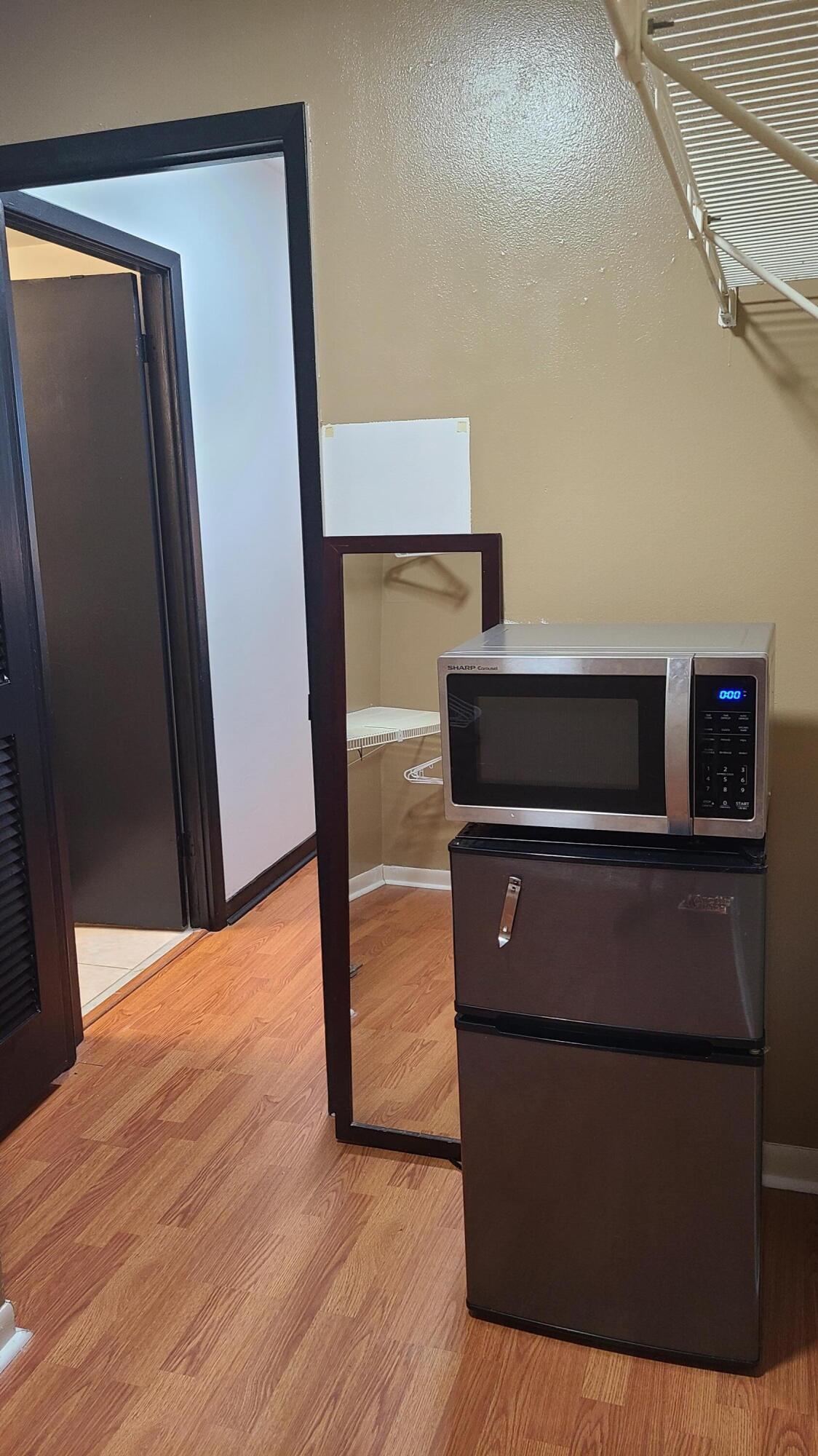 OLYMPUS CONDO PHASE - Residential