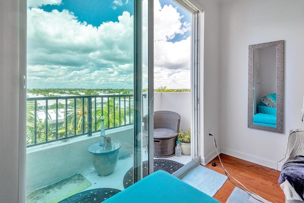 LAUDERDALE ONE CONDO - Residential