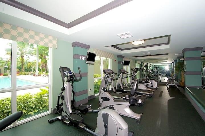 LAUDERDALE ONE CONDO - Residential