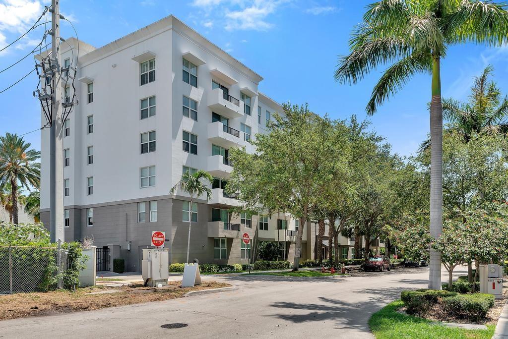 LAUDERDALE ONE CONDO - Residential