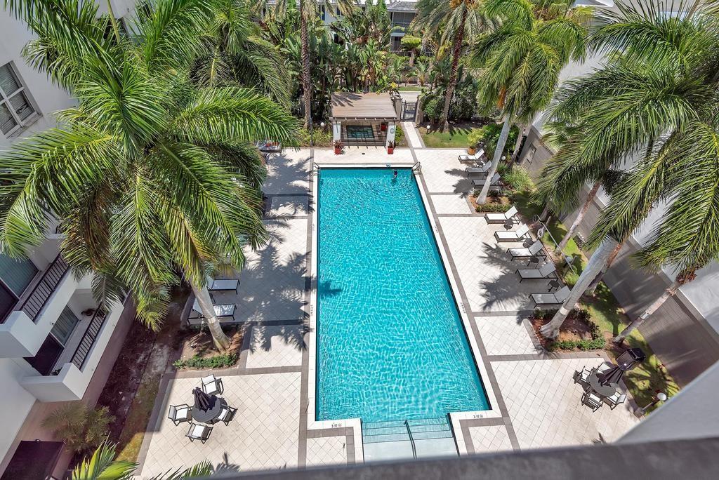 LAUDERDALE ONE CONDO - Residential
