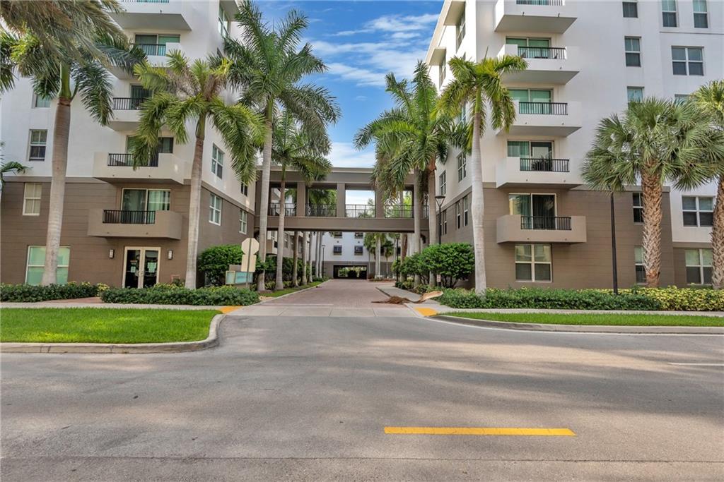 LAUDERDALE ONE CONDO - Residential