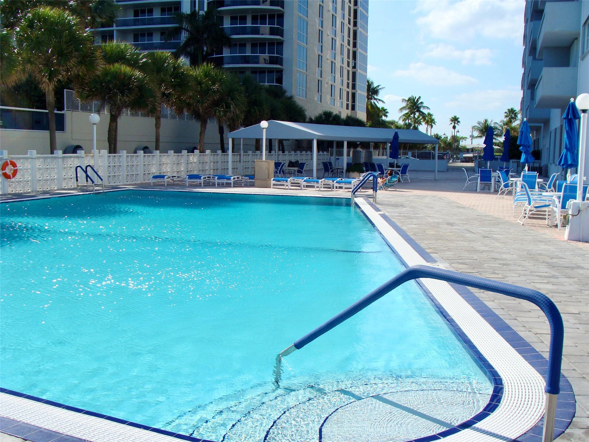 GALT TOWERS - Residential