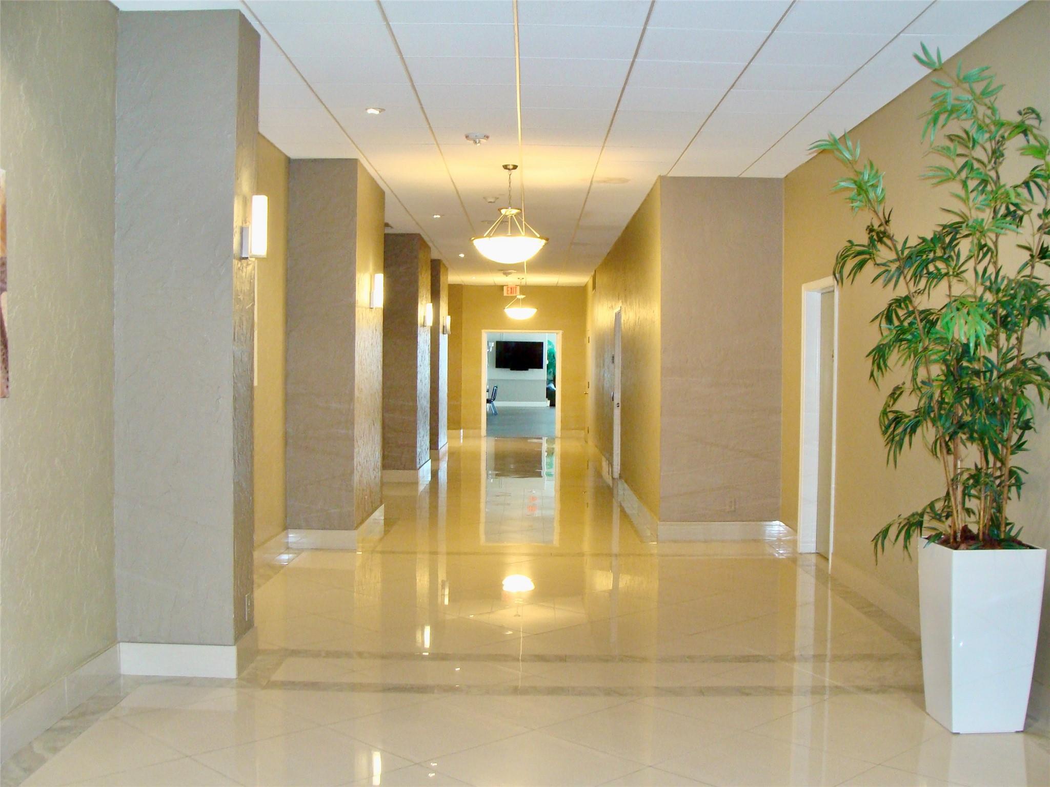 GALT TOWERS - Residential