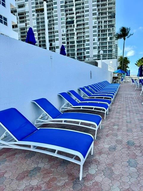 GALT TOWERS - Residential