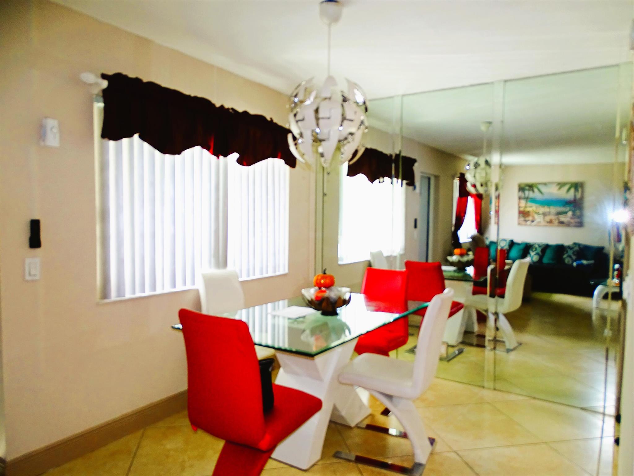 REGAL PALMS EATON CONDO - Residential