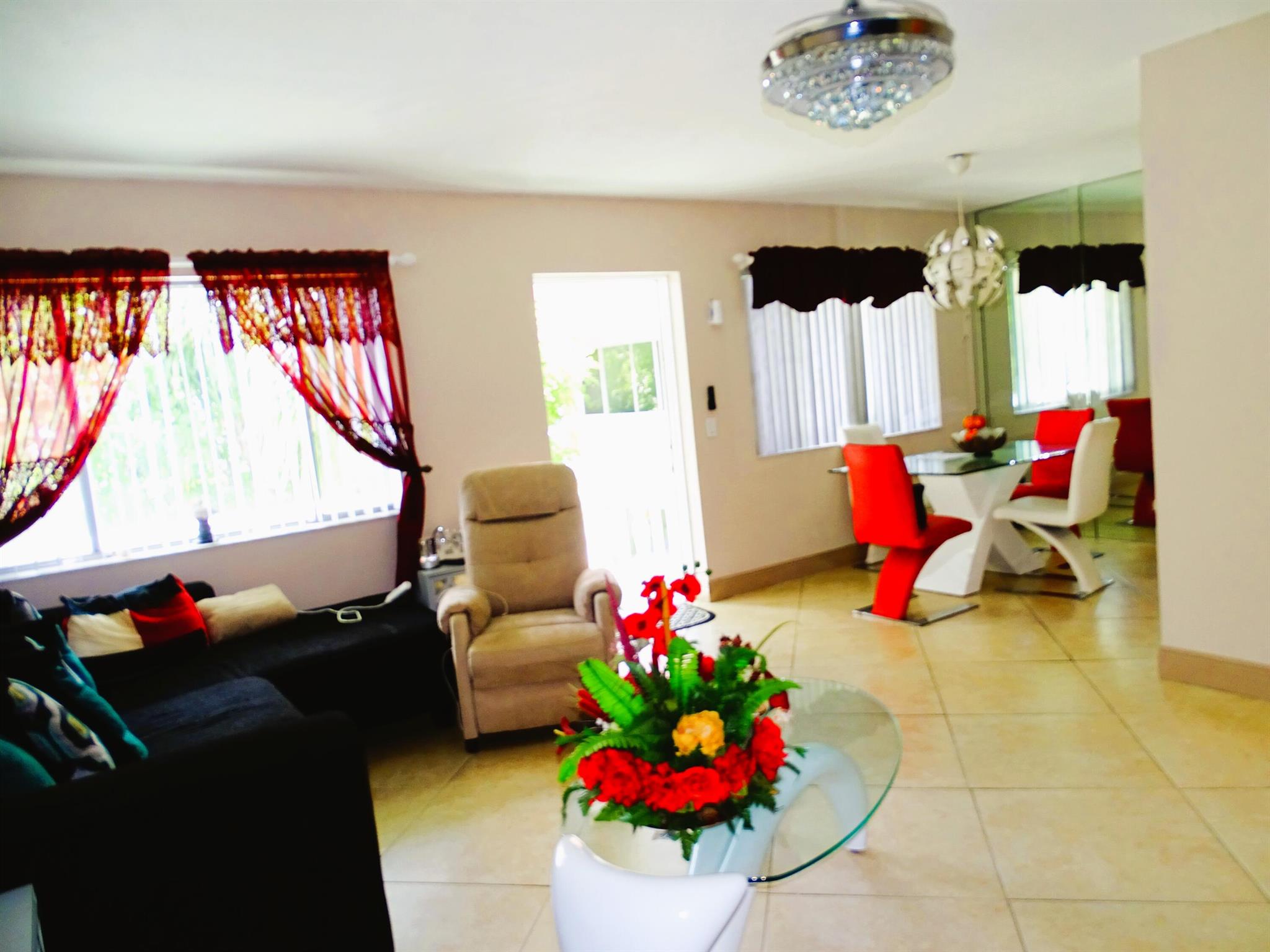 REGAL PALMS EATON CONDO - Residential