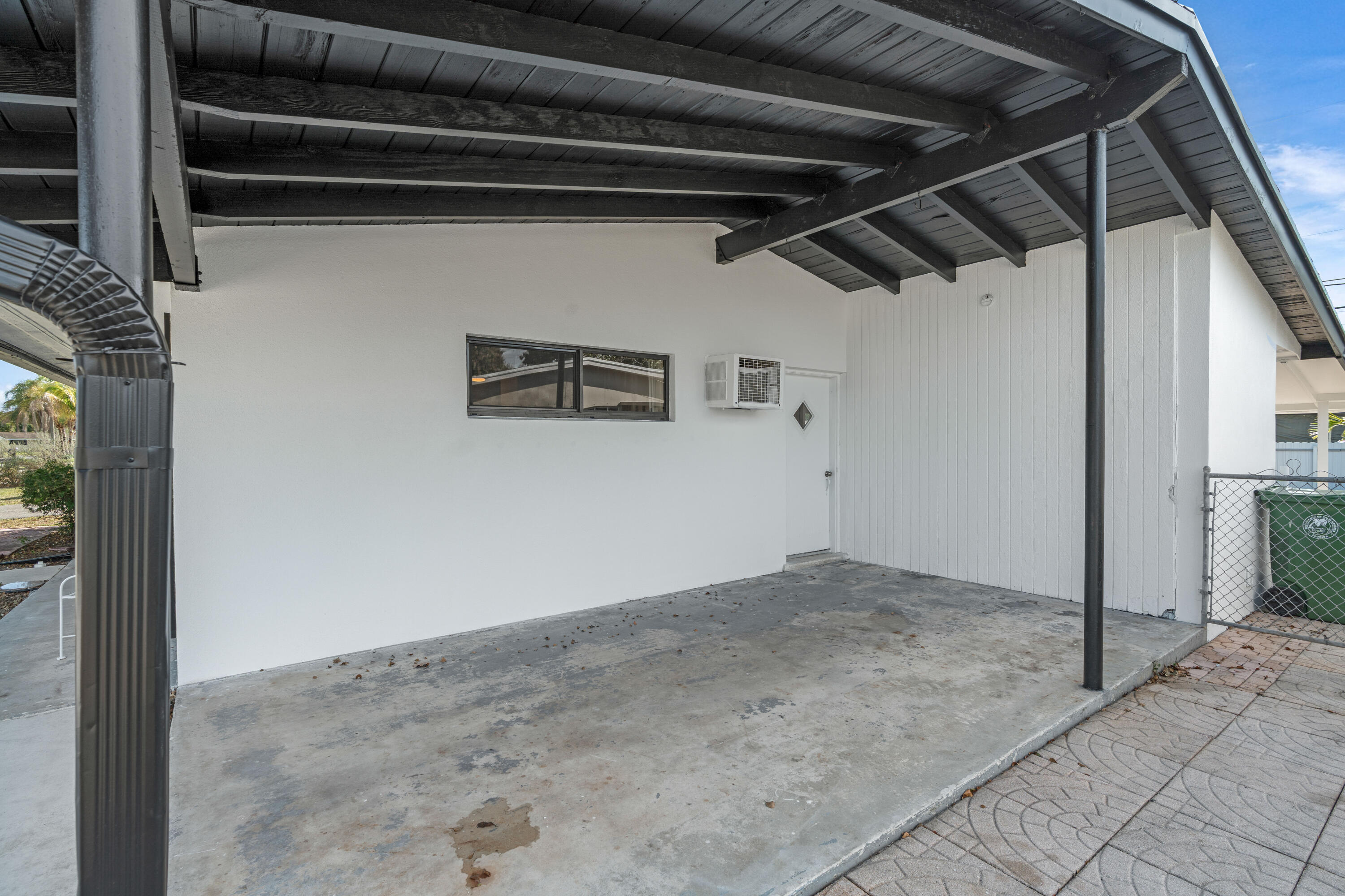 PALM SPRINGS VILLAGE 8 - Residential