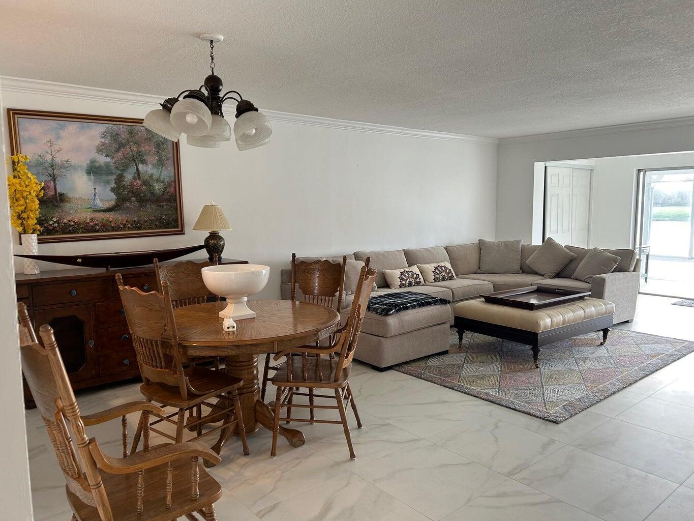 PINES OF DELRAY NORTH CON - Residential Lease