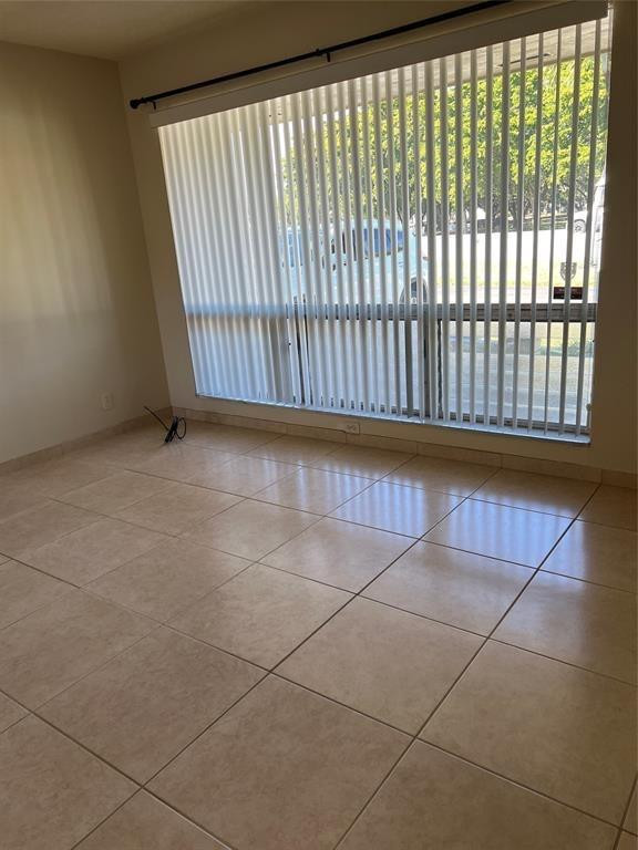 Sheridan Lakes Condo Hous - Residential Lease