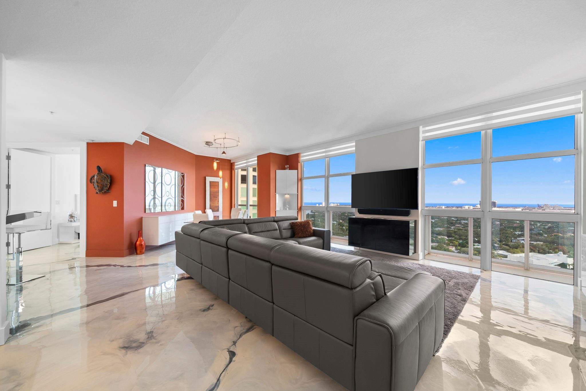 347 N New River Dr PH 7