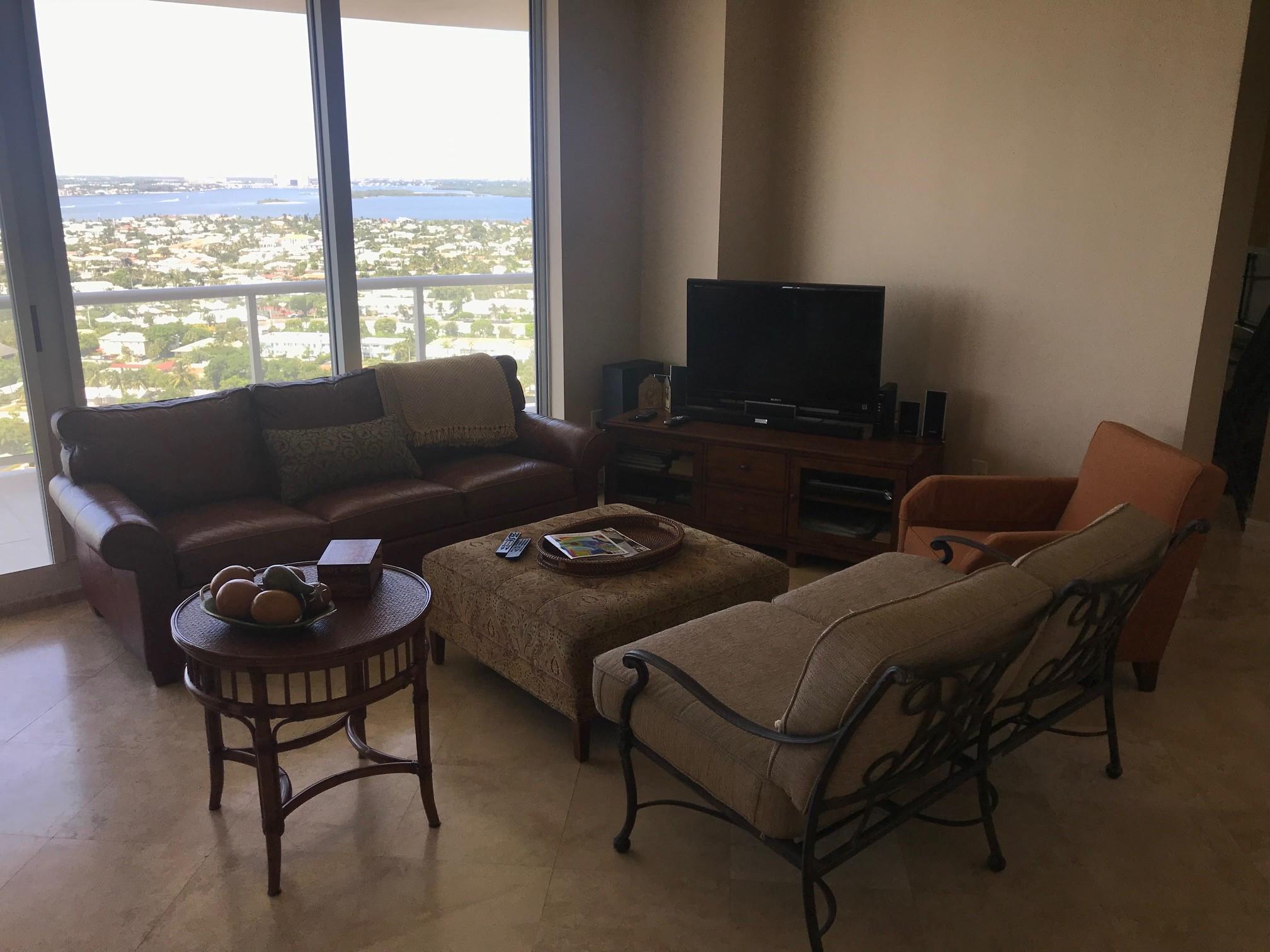 Ritz Carlton Residences - Residential