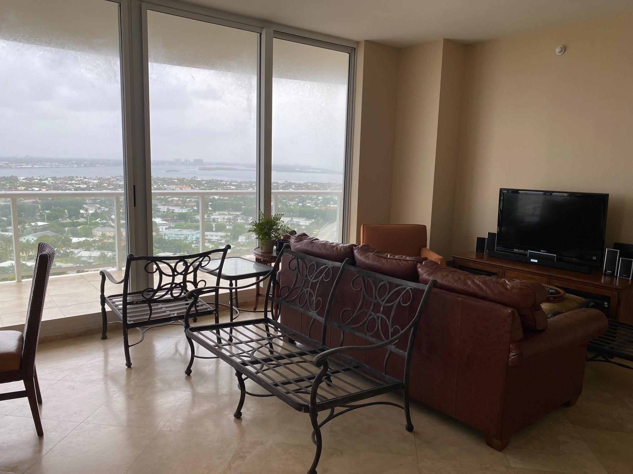 Ritz Carlton Residences - Residential