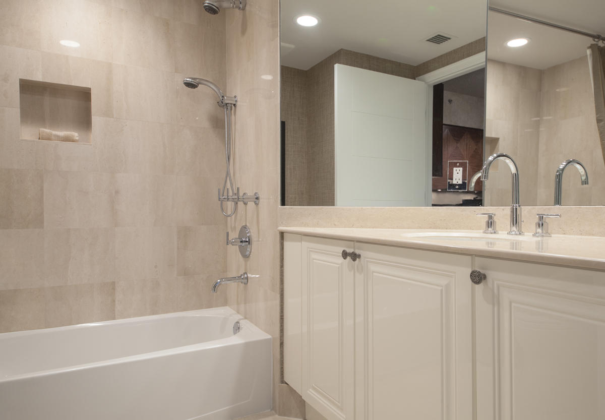 TOSCANA SOUTH TOWERS - Residential