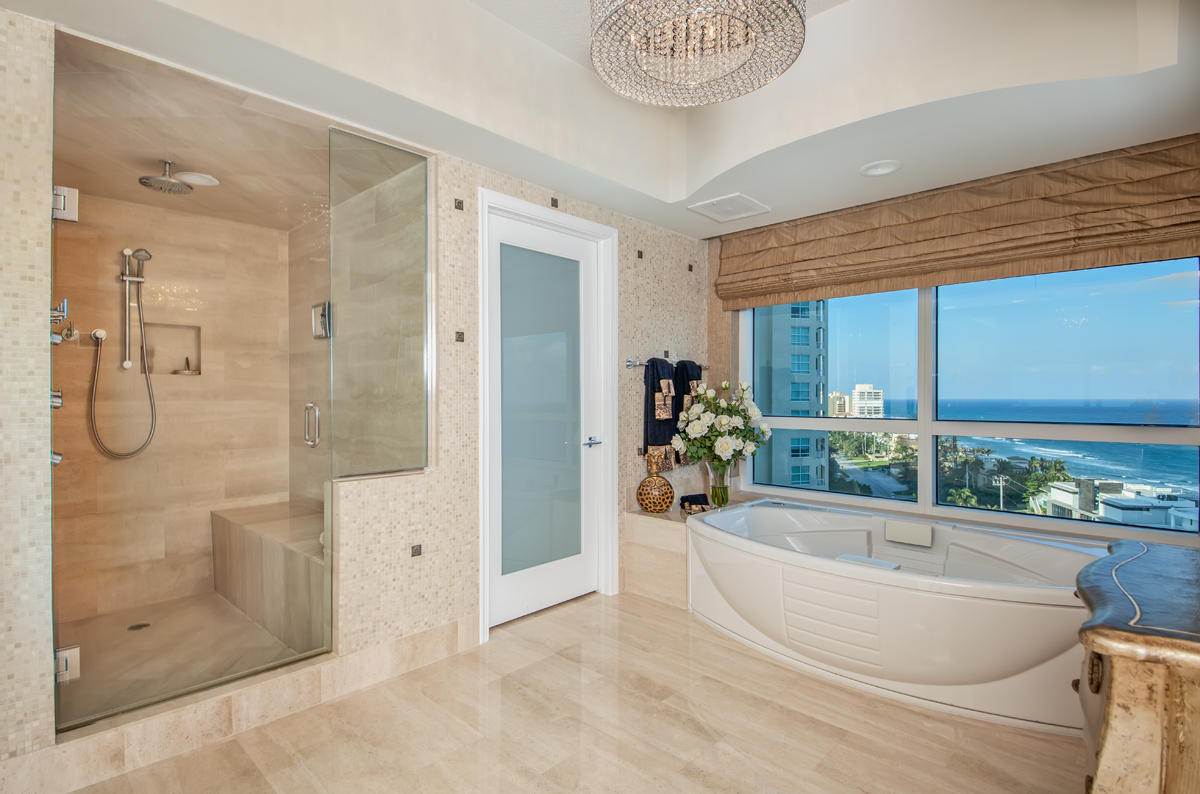 TOSCANA SOUTH TOWERS - Residential