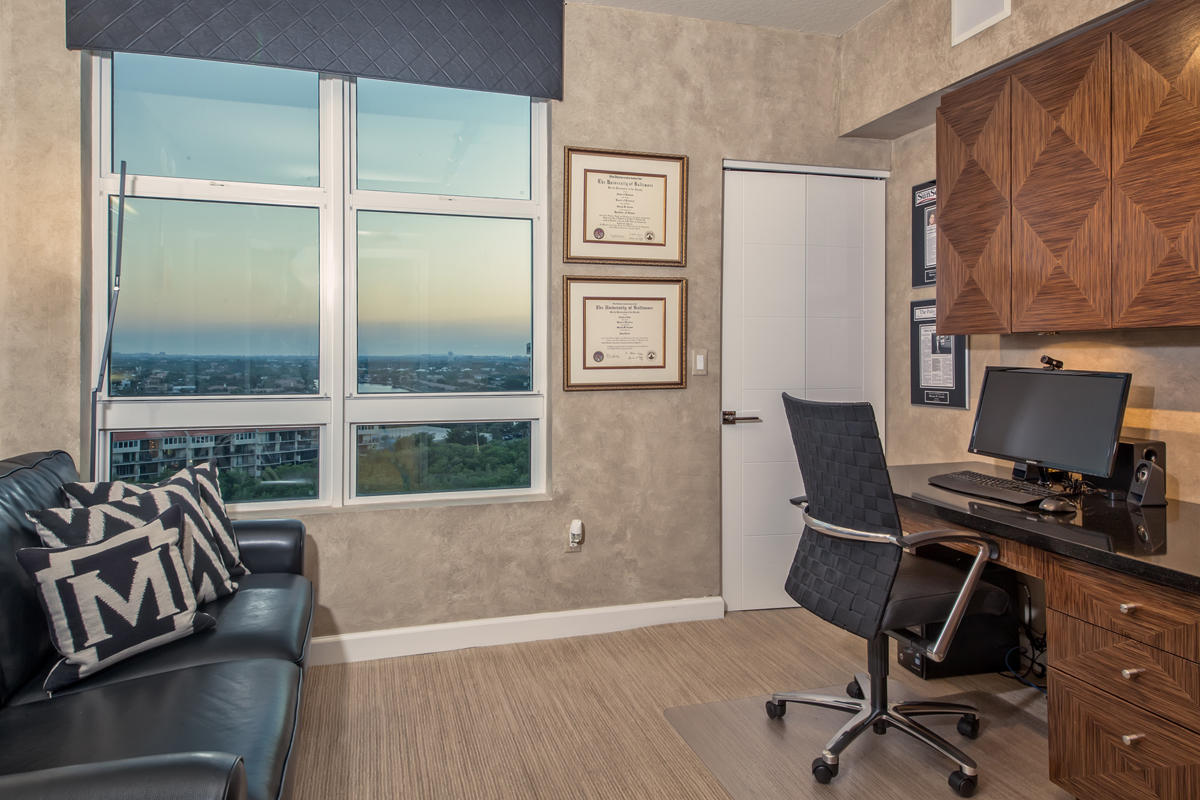 TOSCANA SOUTH TOWERS - Residential