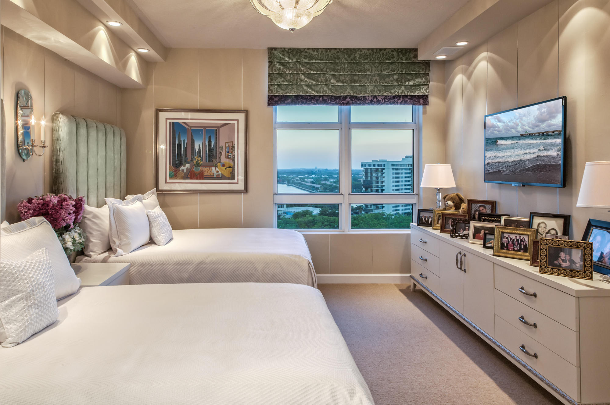 TOSCANA SOUTH TOWERS - Residential