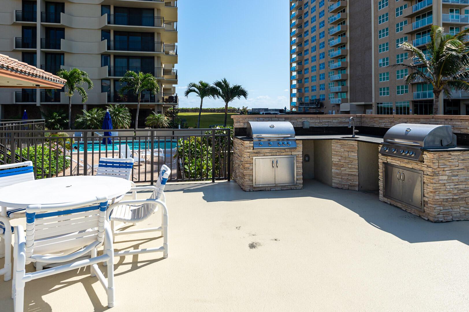 SEAGRAPE COND - Residential