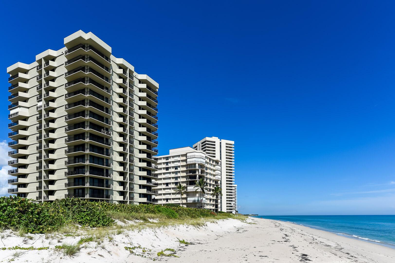 SEAGRAPE COND - Residential