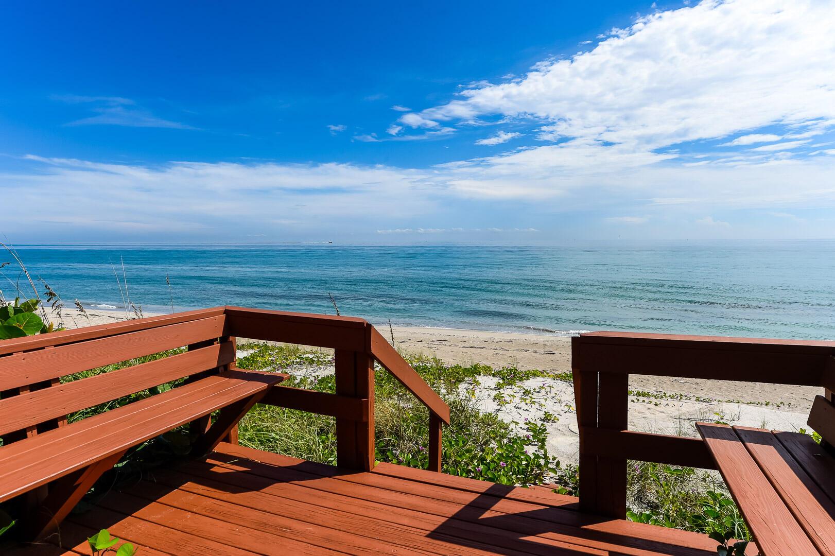 SEAGRAPE COND - Residential