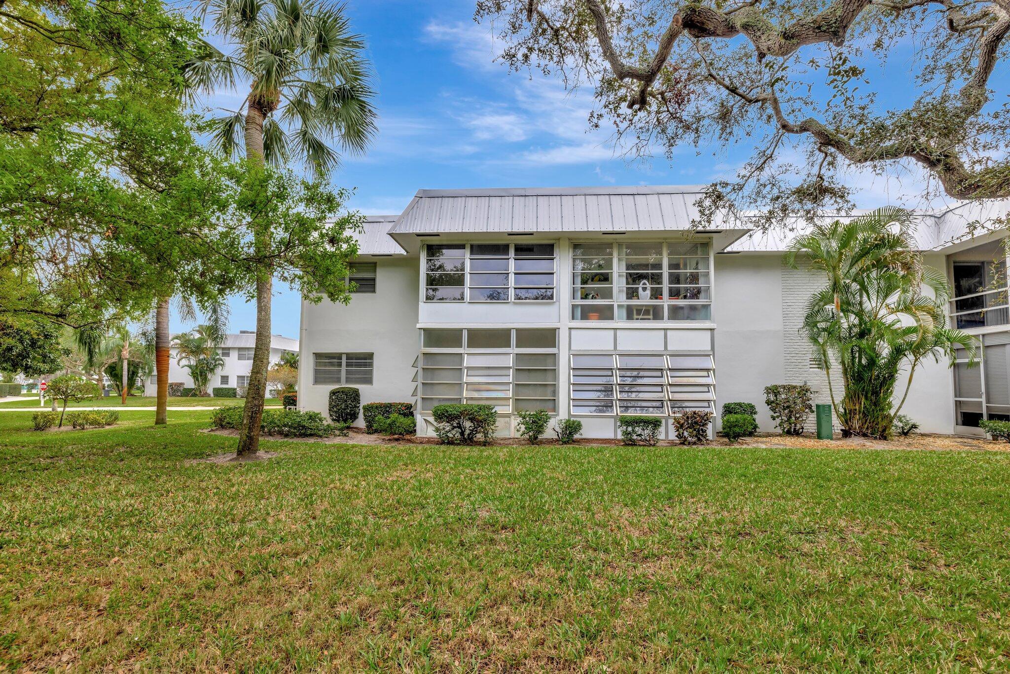 Cedar Pointe Condo Villag - Residential